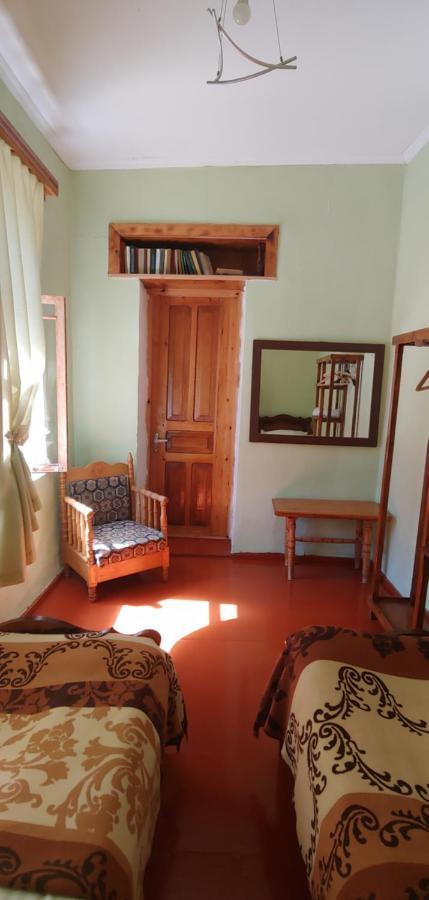 Ailama Guesthouse メスティア エクステリア 写真
